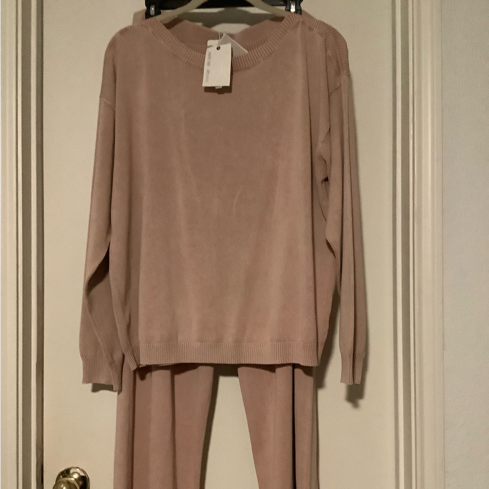 Barefoot Dreams Blush Ribbed Hem Knit Top - Soft Pink